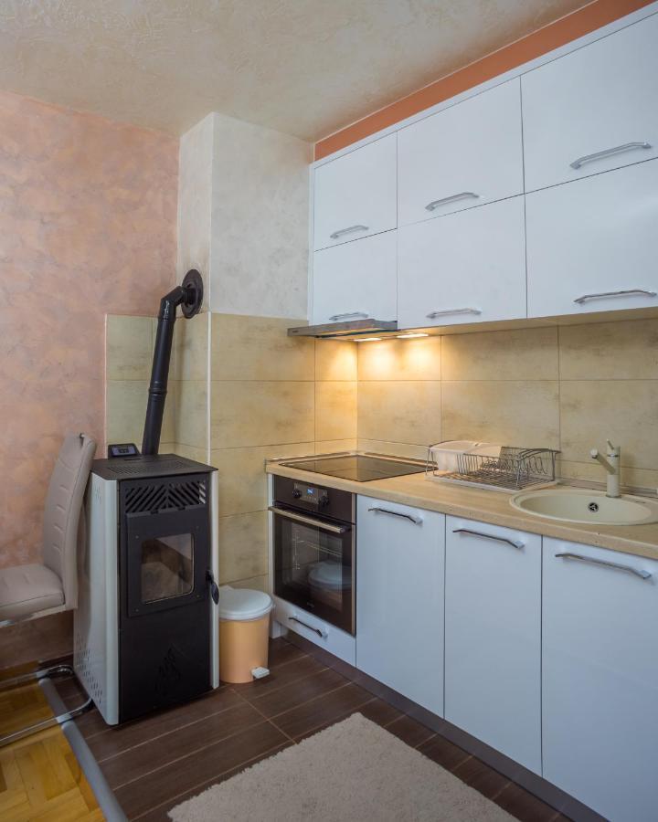 Lux Deluxe Apartment Zabljak  Ngoại thất bức ảnh
